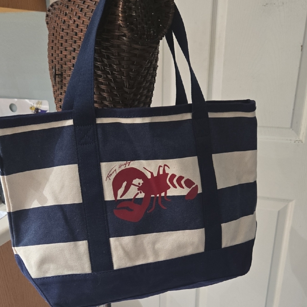 Tommy Hilfiger Navy and Cream Striped Tote - Picture 3 of 12